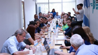 Teléfono para Kicillof: Gremio estatal pide que adelante el pago del aguinaldo