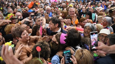 Kicillof celebró el Día del Jubilado en Berazategui