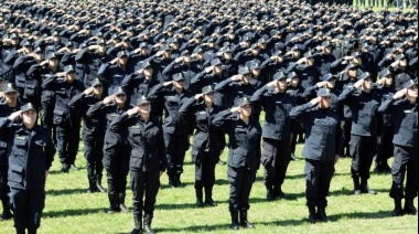 Para evitar una crisis, Kicillof oficializó un aumento clave para la Policía