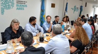 Pese a la asfixia económica, la Provincia convocó a los gremios a la paritaria