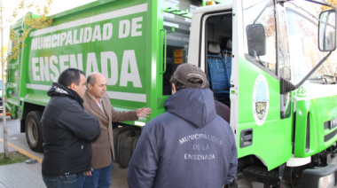 "Mantenimiento urbano": Secco muestra gestión y poder de fuego en los barrios