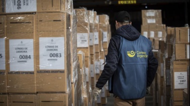Distribuyen urnas y material para las elecciones de este domingo