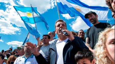 Modo conquista: Massa desembarcó en Córdoba con promesas de cara al balotaje