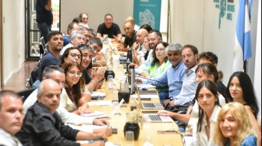 Provincia convoca a gremios a negociar aumento salarial