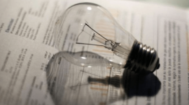 Tarifa de luz: Oficializaron la subas para los usuarios de mayores ingresos
