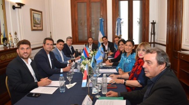 A fuego lento, se cocina la resistencia de los ministros de Desarrollo Social