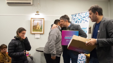 Hourcade se muestra con Bianco y muestra gestión con un beneficio clave para los estudiantes