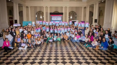 Casares apuesta a fortalecer las políticas de género