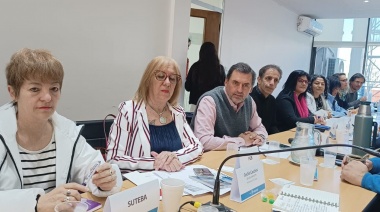 Paritarias: ¿A cuánto se iría el salario docente si los gremios aceptan la oferta de Kicillof?