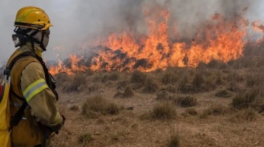 Bomberos bonaerenses en estado de alerta por las altas temperaturas