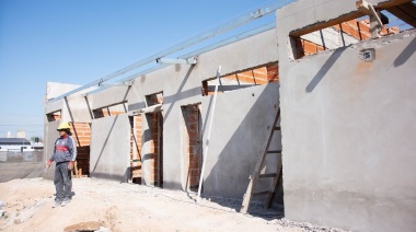 Ensenada avanza con una obra histórica en Defensores de Punta Lara
