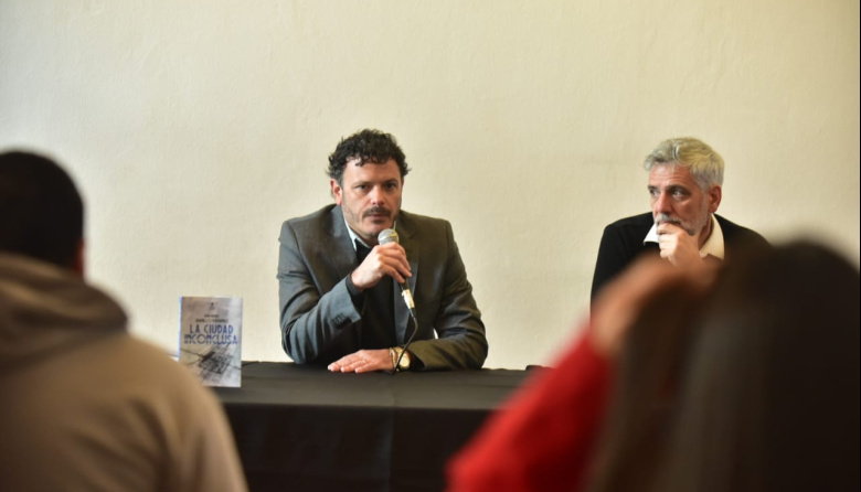 Granillo Fernández presentó “La Ciudad Inconclusa” con la proyección de la ciudad