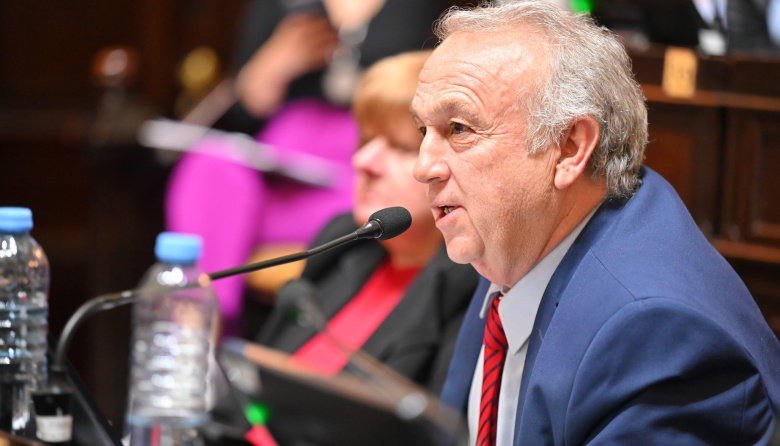 Se empantana la discusión por las reelecciones indefinidas en la Legislatura