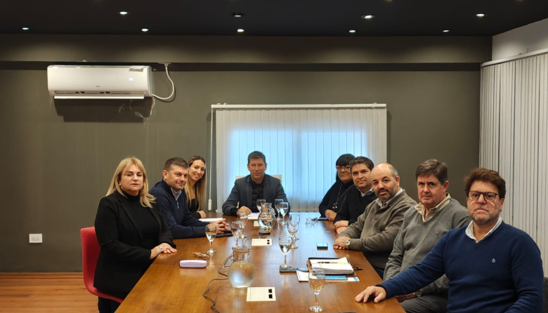 El radicalismo definió su mesa de negociación para encaminar el frente electoral