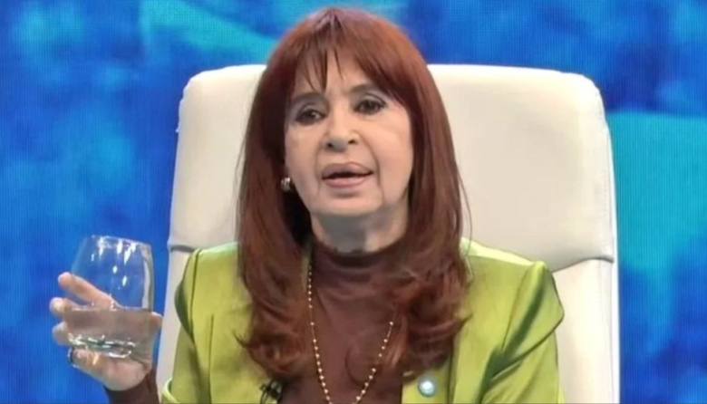 Cristina activa su estrategia comunicacional desde la prisión domiciliaria
