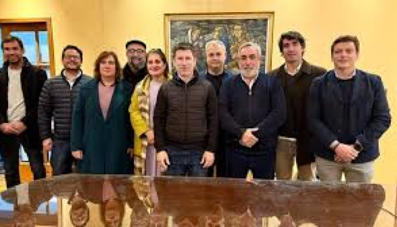 Arde el radicalismo y la crisis impacta en el armado de Somos Buenos Aires