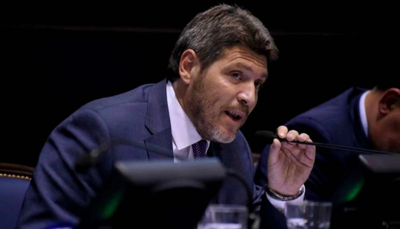 “Una estafa a la ciudadanía”: Castello va contra las candidaturas testimoniales