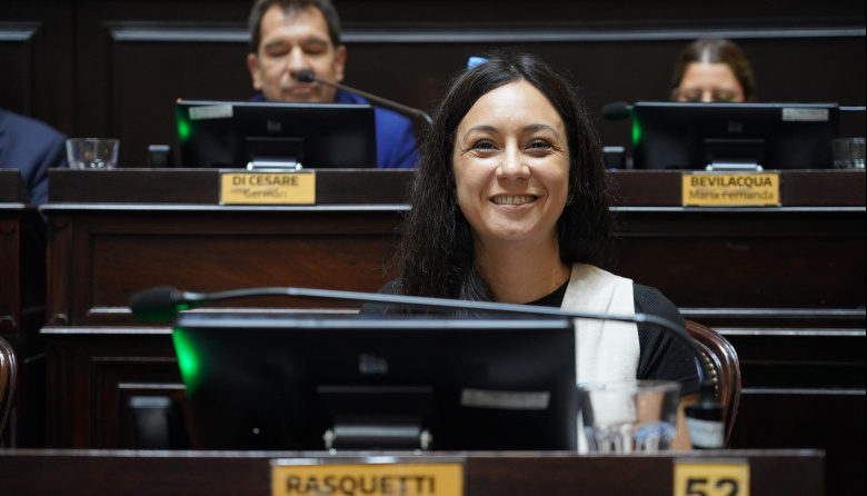 Ayelén Rasquetti critica la “burda” corrupción del gobierno de Milei y el desconcierto electoral