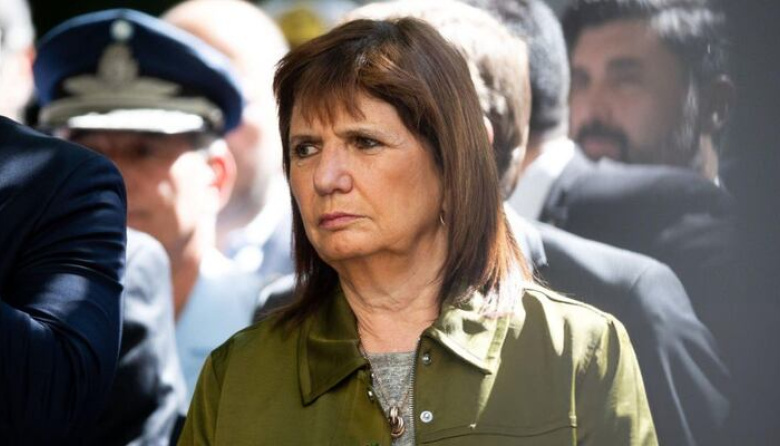 Escándalo político: Bullrich pidió allanar a periodistas y ahora enfrenta una denuncia penal
