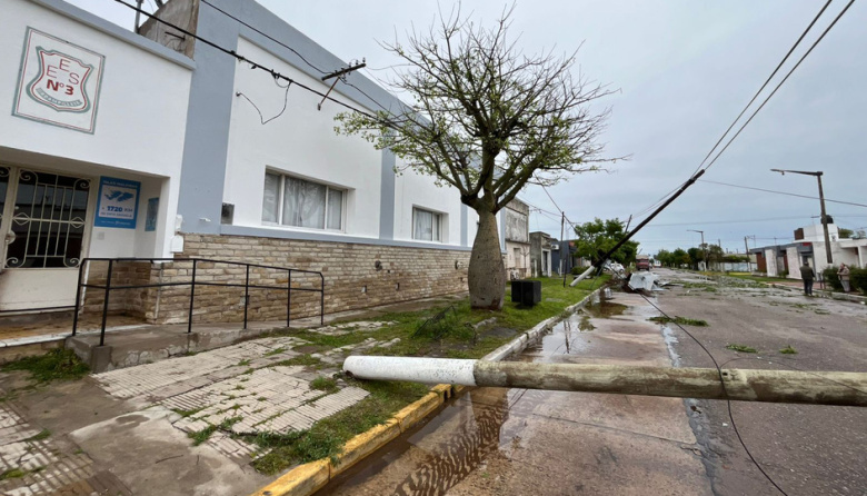 La Provincia respondió al temporal: Kicillof envió refuerzos a Bolívar