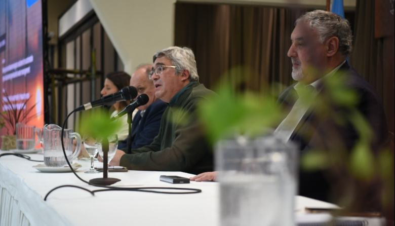 Javier Rodríguez acusa a Nación por las inundaciones: “Frenó la etapa clave del Salado”