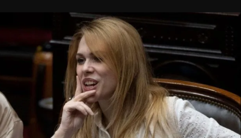 Cruce de límites: Reclaman que Lemoine sea expulsada por mofarse de los vuelos de la muerte