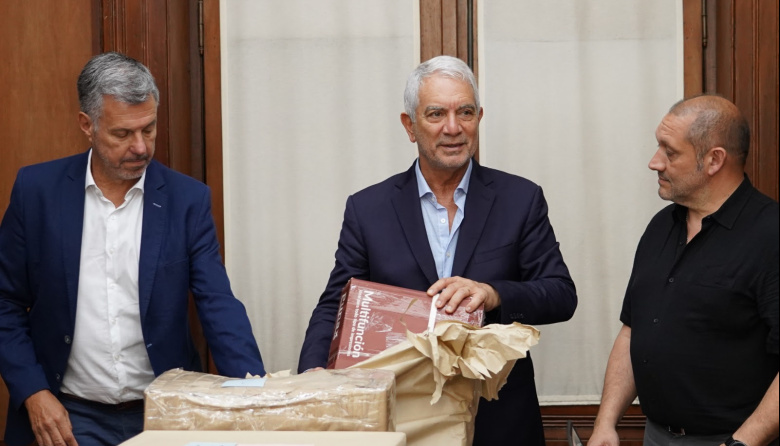 La Plata va por más luz y mejor tránsito: Alak abrió la licitación