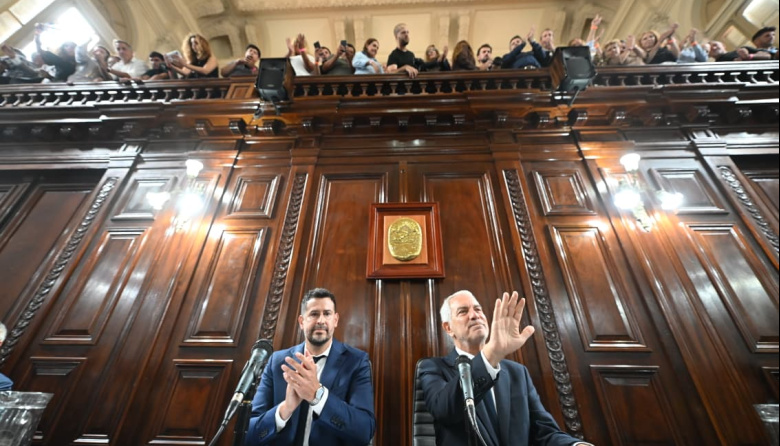 Julio Alak abrió las sesiones: “Orden público y progreso social” como ejes de la reconstrucción