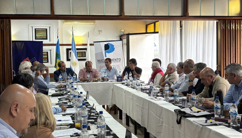 Recoulat y un encuentro clave para fortalecer la economía local