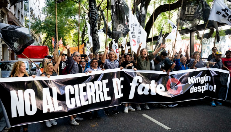 Fate: trabajadores presionan en la Legislatura para frenar el cierre y evitar el desguace