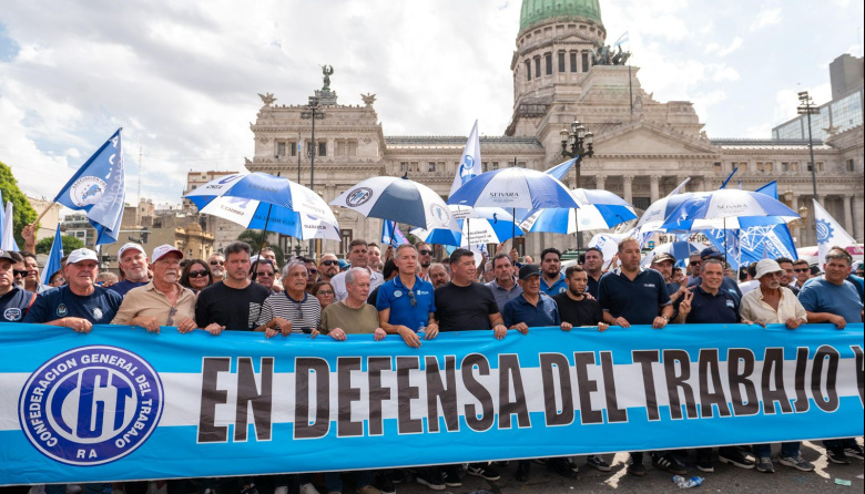 Un juez frenó la reforma laboral de Milei: la CGT celebra un triunfo clave
