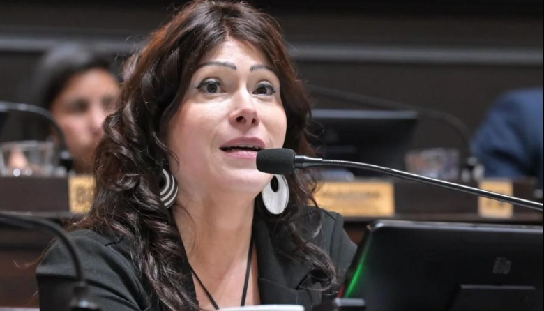 "Es un gran mentiroso": Alonso fulminó la gestión de Abella en Campana