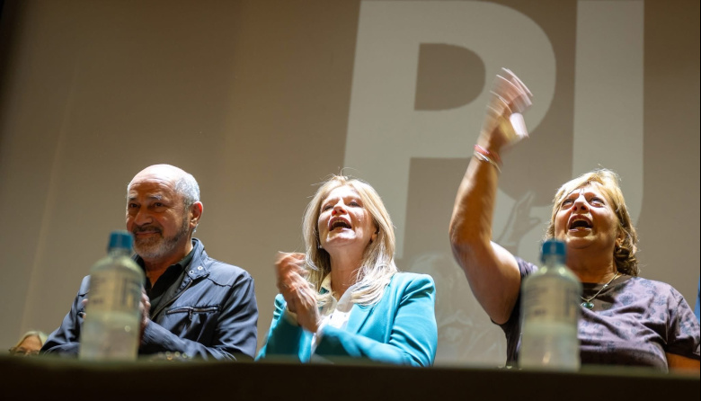 El PJ de Ensenada renovó su conducción y mostró músculo político en la asunción de autoridades