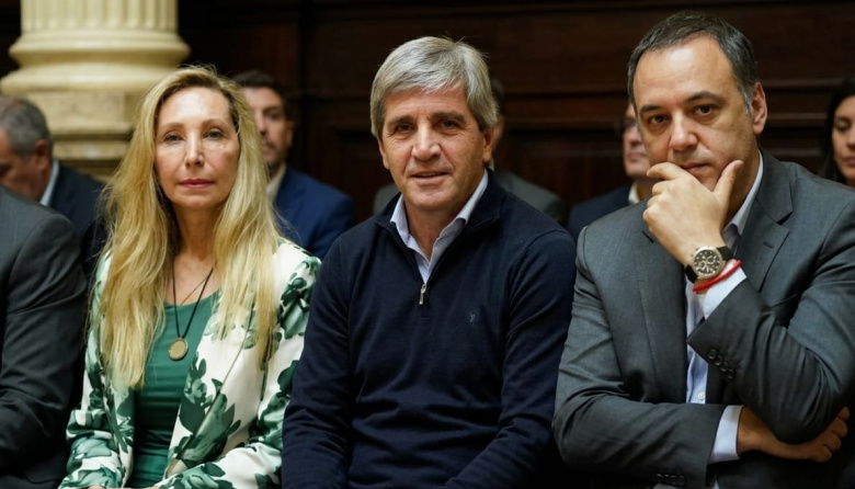Ruido en la Rosada: Caputo habría pedido que echen a Adorni y la interna libertaria escala
