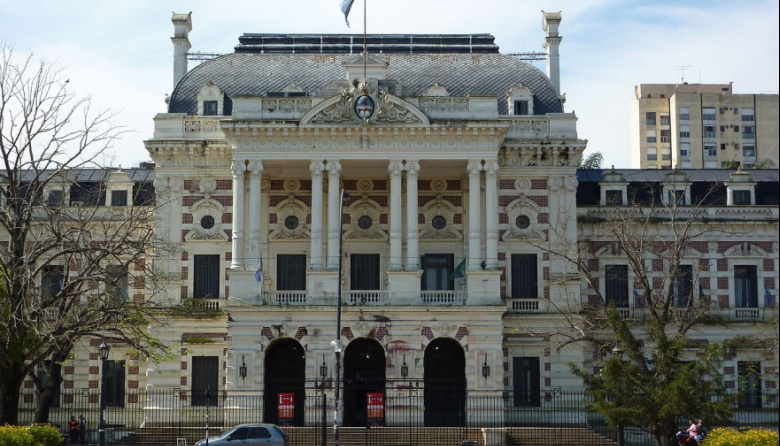 El radicalismo pide cambiar el reparto de fondos a los municipios