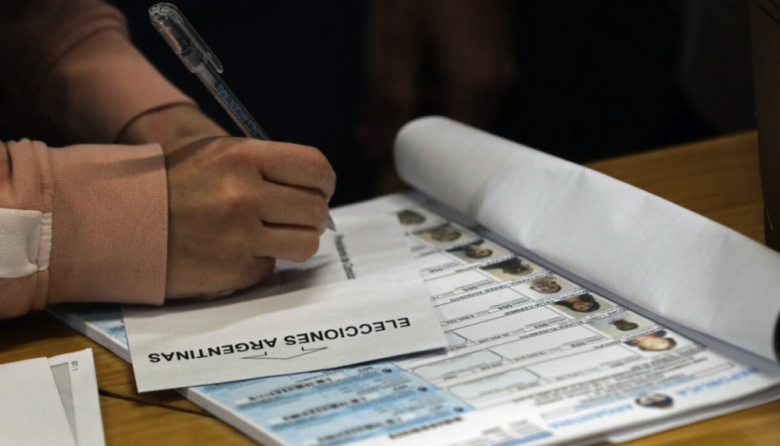 Un liberal se mete en la discusión del peronismo por el desdoblamiento electoral