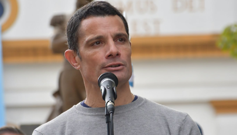 Entre la historia y el presente, Mauro García llamó a fortalecer la identidad nacional