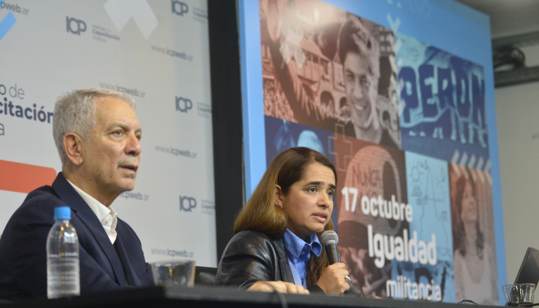 Julio Alak advirtió que la derogación de la Ley de Tierras es un “atentado contra la soberanía”