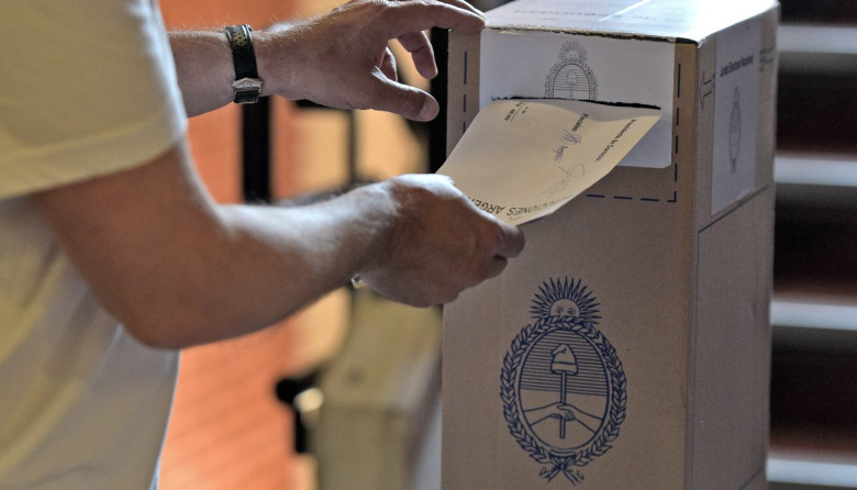 Las PASO en la mira: el Gobierno acelera la reforma política y apunta a octubre
