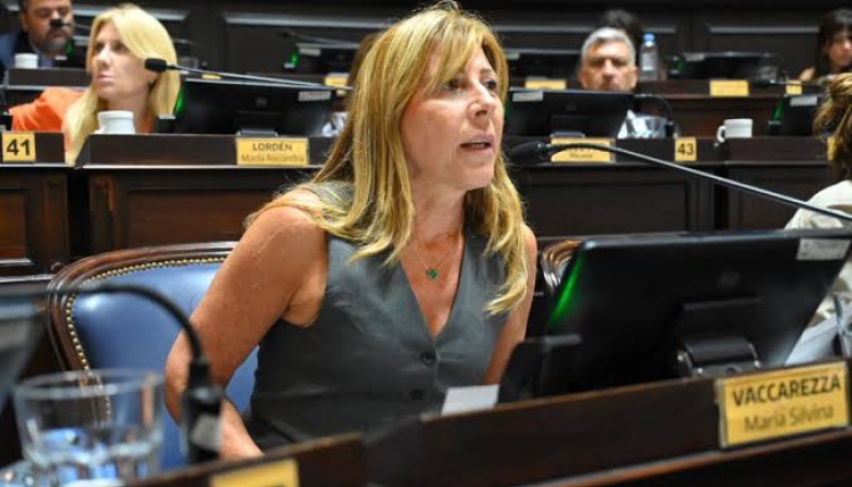 Fondos del campo: Vaccarezza cruzó la ley de obras hídricas y prepara una contraofensiva