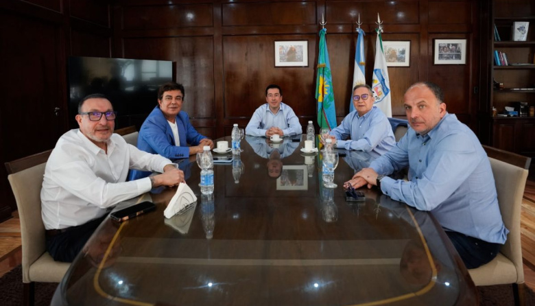 Nardini saca chapa de gestión y suma aliados de peso en la pelea por la Gobernación