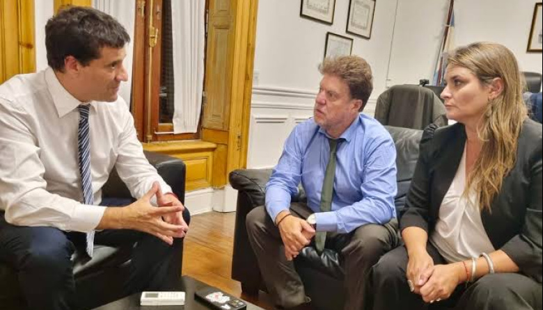 Crece la presión sobre Kicillof por la parálisis en la Suprema Corte