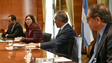 Reunión de Batakis, Scioli y Pesce con empresas alimenticias