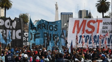 Teléfono para Tolosa Paz: Piqueteros se concentran por un “bono para todes”