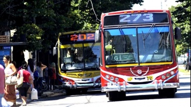 Kicillof garantizará el transporte gratuito durante las elecciones