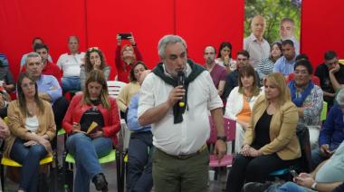 Miguel Fernández encara el último tramo de campaña por el interior bonaerense