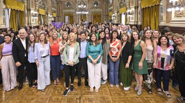 Magario y Kicillof conmemoraron el Día Internacional de las Mujeres Trabajadoras