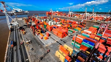 La Provincia saca pecho por las exportaciones pese al modelo “anti-industrial” de Milei