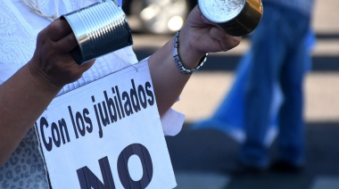 Impacto de las políticas de Milei sobre los jubilados: “Comen una vez por día”
