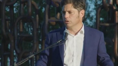 Kicillof comparó a Milei con los unitarios y levantó la bandera de Rosas